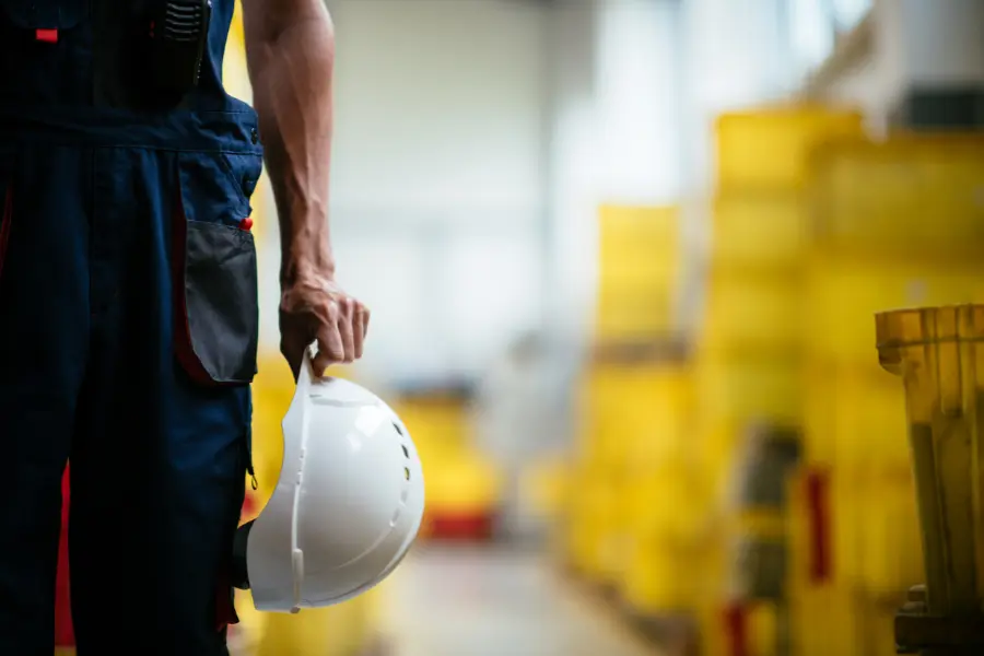 Empréstimo para CLT: O que acontece com a dívida se você for demitido? Entenda as regras e riscos